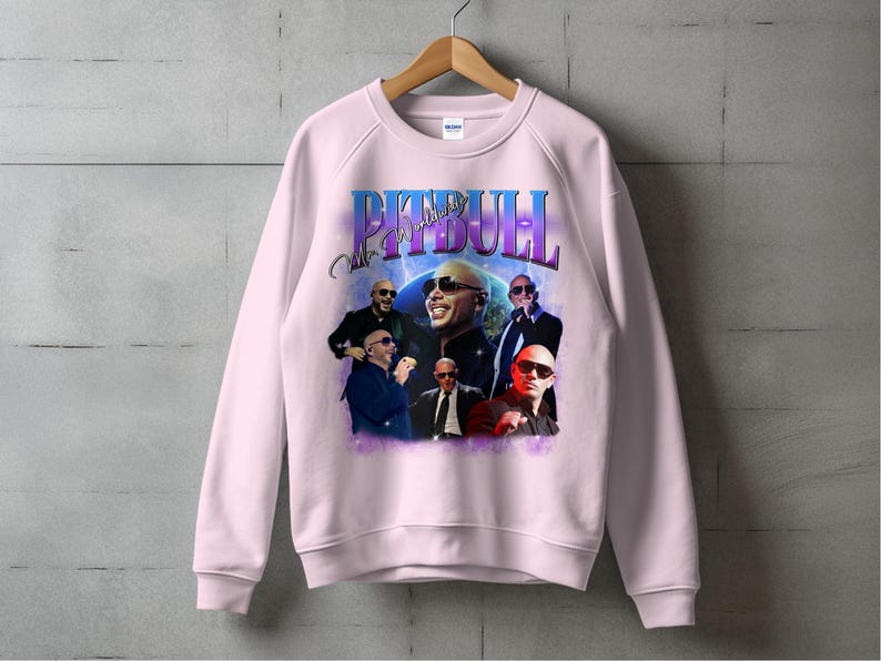 Vintage Music Sweatshirt, Retro Artist Pullover, 90s Music Icon Crewneck, Unisex Graphic Sweater, Cool Musician Apparel