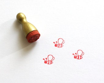 Mini Stamp: Bee