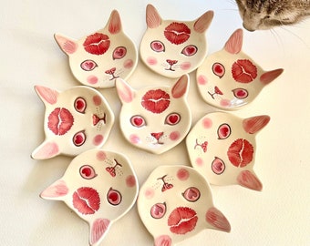 Valentine Kiss Kitty Cat - Ring dish, trinket dish, tea bag holder - Cat Lady Gift, Cat Lover - Handmade Ceramic Dish - Heart Eyes