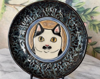 Black & White Cat Face Dish with decorative border in blue - ring dish, prep dish, trinket tray, tea bag holder