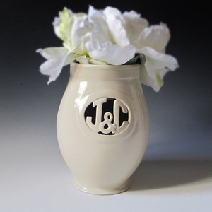 Custom Monogram Ceramic Vase with Initials & Ampersand Couple's gifts, housewarming or wedding gift handmade from stoneware clay image 2