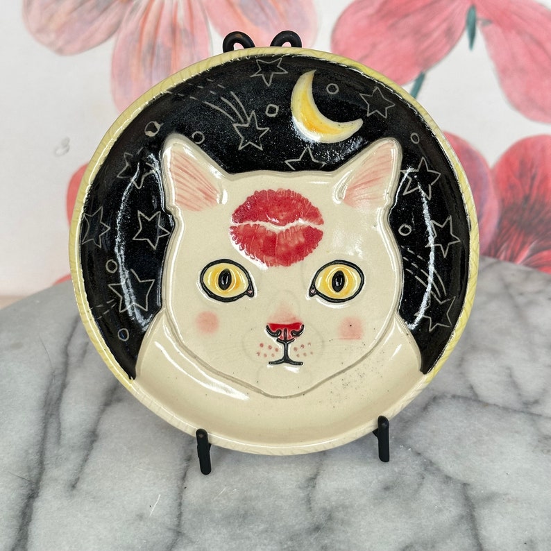 Kiss your cat ceramic plate white cat w/ red lip mark on forehead black sgraffito background of moon & stars prep dish, ring dish image 1