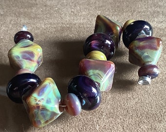 Skylla reactive Handmade Glass Lampwork Bead set, bicone, 16mm