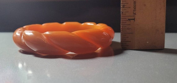 Vintage Bakelite Bangle-Chunky Opaque Butterscotc… - image 6