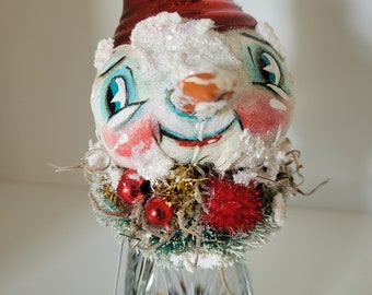 Christmas Belle Retro inspired salt shaker snowman