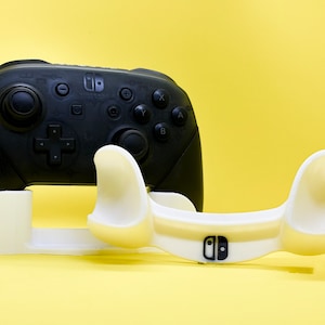 Nintendo Switch Pro Controller Display Stand Vit Controller Hållare för Nintendo Switch Retro Gamer Tillbehör Gamer Present Passar Nintendo Switch