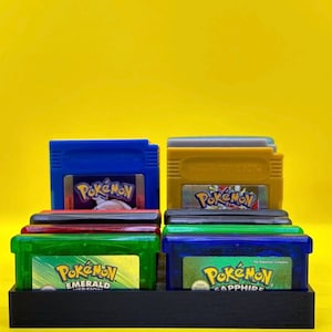 ゲームボーイカートリッジホルダー 24ゲームオーガナイザー 任天堂ゲームボーイアドバンス用 ゲームストレージ GBAカートリッジスタンド用 ブラック ゲームホルダー レトロゲーム