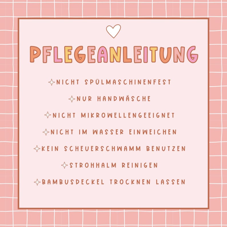 以下が含まれることがあります： オレンジとピンクのテキストで「PFLEGEANLEITUNG」という単語が書かれた、ピンクと白の格子模様のカード。カードには、ドイツ語で「NICHT SP&Uuml;LMASCHINENFEST」や「NUR HANDW&Auml;SCHE」などのケア方法が記載されています。上部には白いハートがあります。