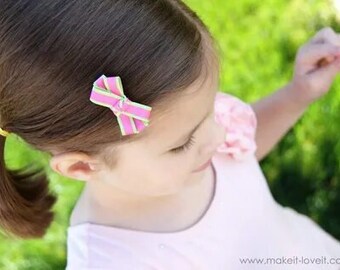 Handmade cute pink bow hair clip for kids