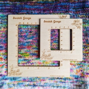 Gauge Ruler for Knitting or Crochet. 4" or 2" square measurement. Tool for knitter or crocheter