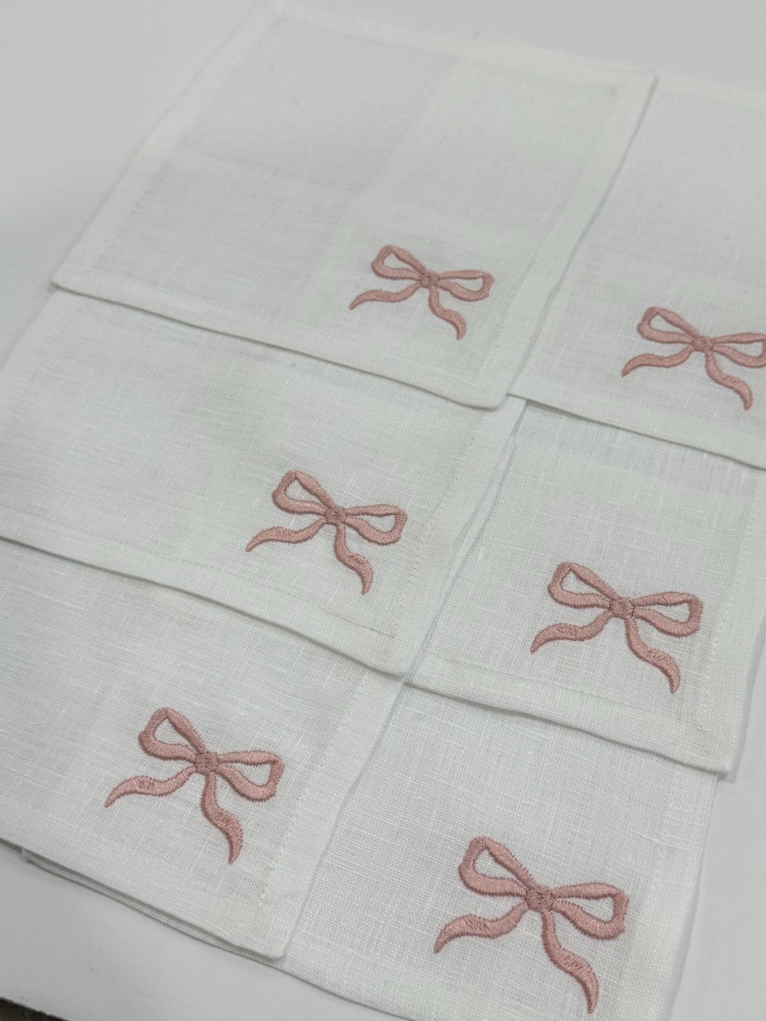 Bow Guest Napkin Holder