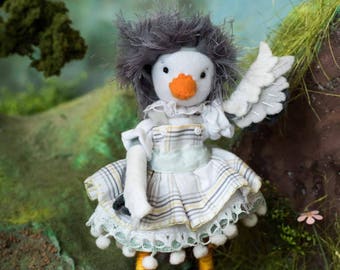 Ducky, sewing pattern, PDF, poseable doll