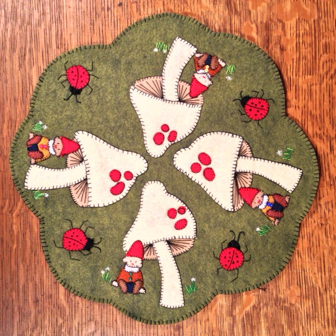 Gnome Sweet Gnome, Hand Sewing, Wool Felt Applique, Table Cover, Penny Rug, PDF Sewing Pattern - Etsy Gnome Sweet Gnome, Hand Sewing, Wool Felt Applique, Table Cover, Penny Rug, PDF Sewing Pattern - Etsy