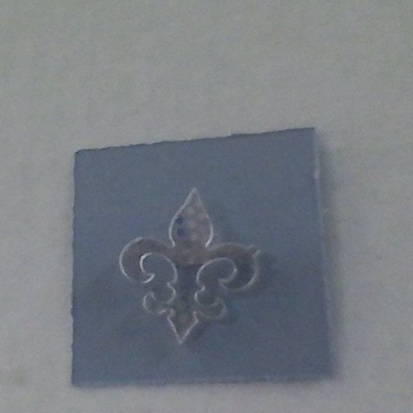 Fleur De Lis Dichroic glass, Clear, Fusible COE 96, - 1"H  x 1-1/8"W, 1 piece