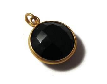 One Round Charm, Black and Gold, Natural Gemstone Charm, Faceted Chalcedony Dangle Pendant, Jewelry Supplies (C-Ra1d)