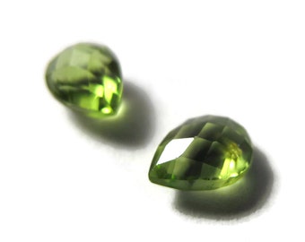 Two NON DRILLED Peridot Gemstones, Matching Bright Green Stones for Making Jewelry & Setting, 8x6mm Teardrop Gemstone