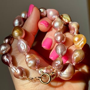 Baroque Pearl Necklace, 18&quot; Pearl Necklace, Peach Pearl Necklace, Pink Pearl Necklace, Knotted Pearl Necklace on Silk, Pearl Necklace, DM34