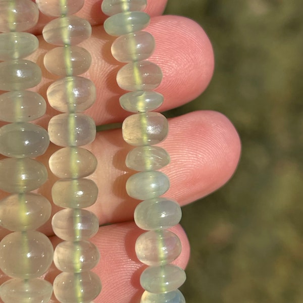 Quartz Beads, 7mm - 8mm Pastel Green Gemstone Rondelles,  8mm Smooth Gemstone Rondelles, Mint Green Beads for Making Necklaces, R-IQ2