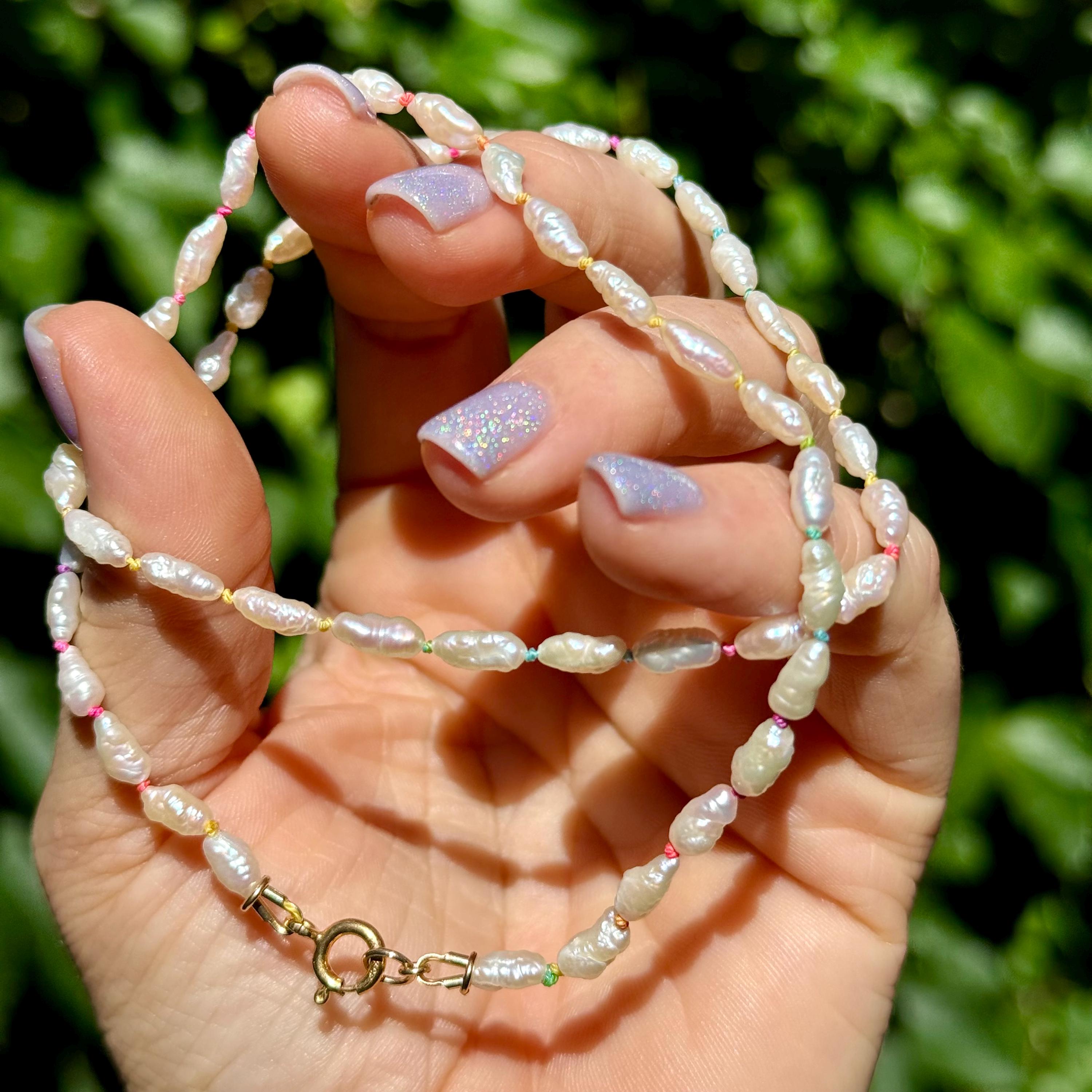 ☆【VINTAGE HOLLYWOOD】☆Pearl n Flower Beads Necklac.e☆ Vintage Pearl and Black Bead Necklace, Old Hollywood Glamour
