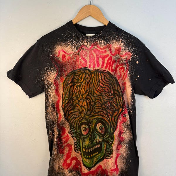 T-shirt imprimé à la main gravure sur bois couleur éclaboussures de Mars Attacks