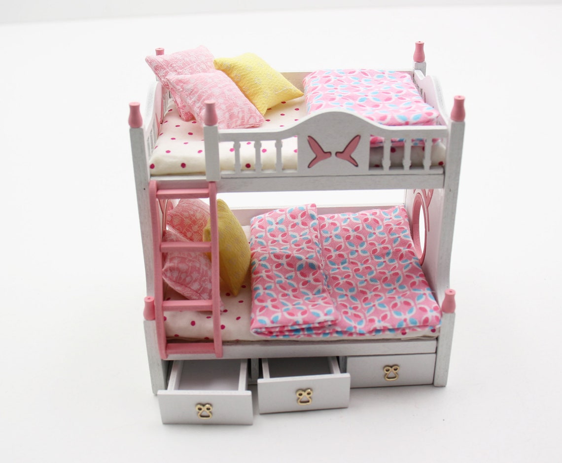 1 18 scale dollhouse furniture