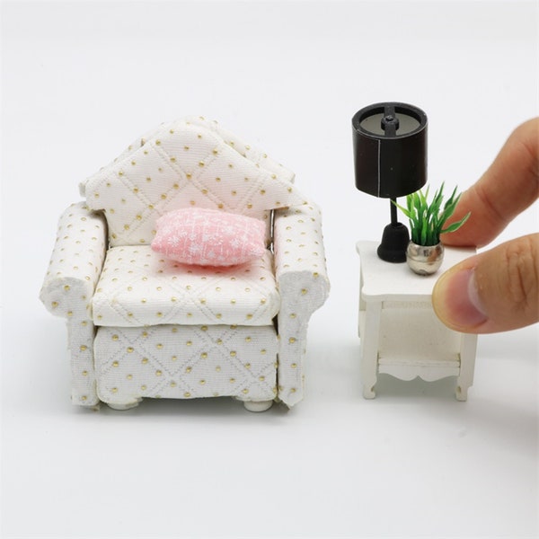 1:18 Échelle Miniature Dollhouse Furniture DIY Kit - Canapé unique et table d’extrémité (assemblage requis)