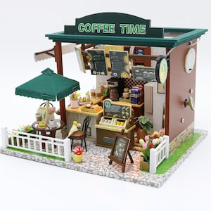 1:24 scale Miniature DIY Dollhouse Wooden Coffee Shop Do-It-Yourself Kit with a Musical Mechanism and a Dust Cover