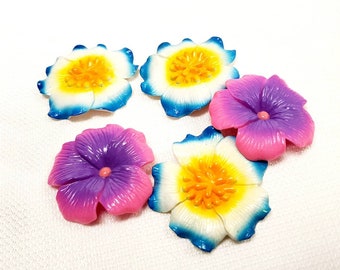 Vintage 1960s Hawaiian Plastic flowers for crafting Embellishments
