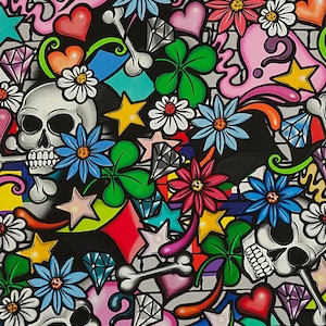 Ein Street Skull auf Schwarz, Nicole&#39;s Prints von Alexander Henry, Yard