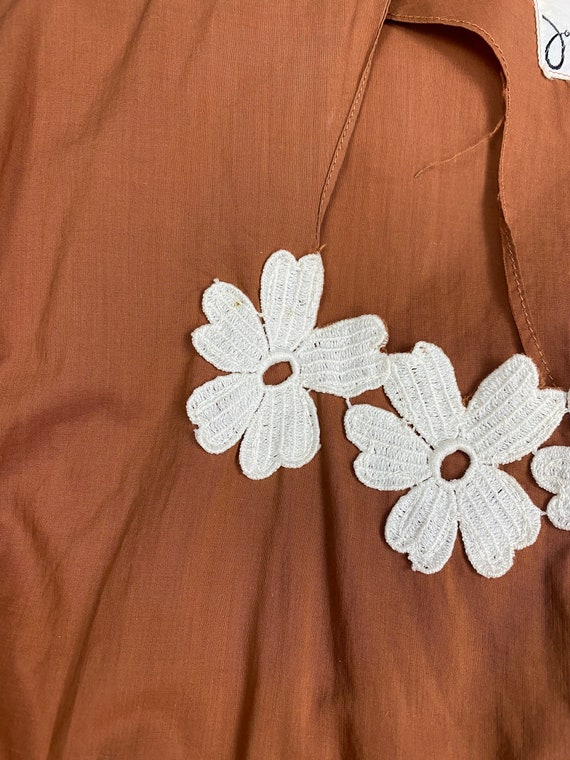 Vintage 50s 60s babydoll dress,cotton floral appl… - image 9