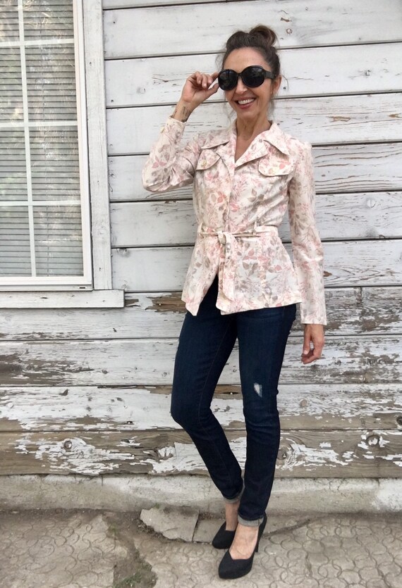 Vintage 70s 80s jacket,wrap style jacket,floral be