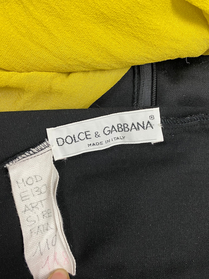 Vintage Dolce /& Gabbana skirt,black elegant pencil skirt,stretch fabric designer novelty silk black green high waist skirt,made in Italy
