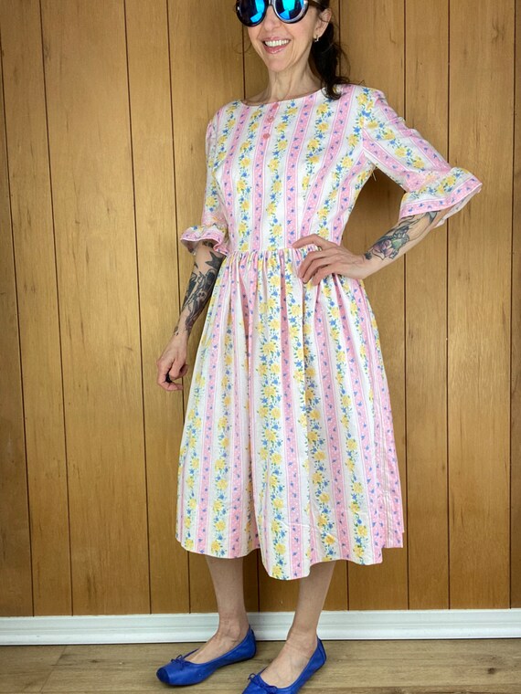 Vintage 60s 70s pastel polka dot floral dress,cot… - image 5