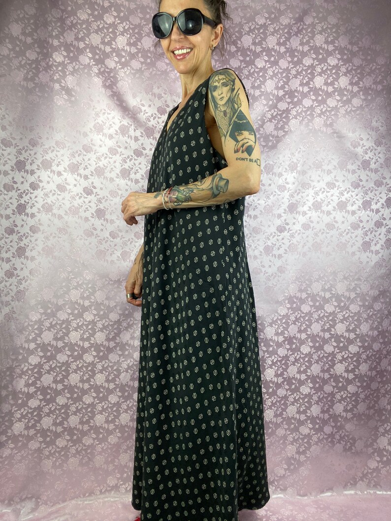 Vintage 90s Y2k maxi dress,silk charcoal black geometric kind dress,elegant feminine casual black silk long dress,size L maxi dress