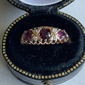 ANTIQUE 18K Gold and Natural Genuine *RUBY* Diamond Ring Circa 1900 Edwardian Era