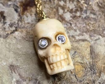 18k GOLD *RARE* and Collectable! *Memento Mori* Bone Skull With Diamond Eyes 28" Vintage 750 chain