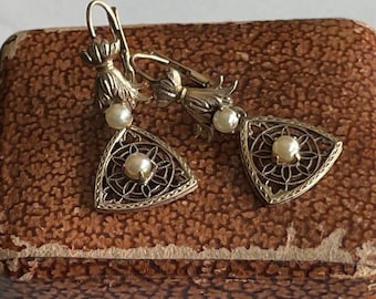 E*L*E*G*A*N*T* & Unique 10K yellow gold late VICTORIAN PEARL Earrings