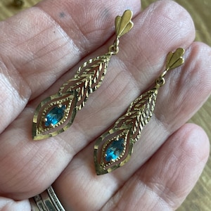 VINTAGE 9K Gold Blue TOPAZ drop Antique Style earrings