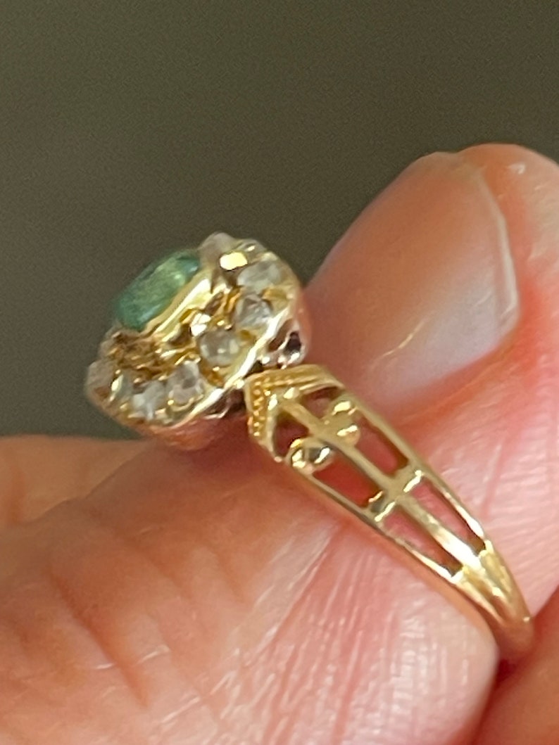 French SPECTACULAR Antique Victorian 18k Gold EMERALD & DIAMOND Ring image 5