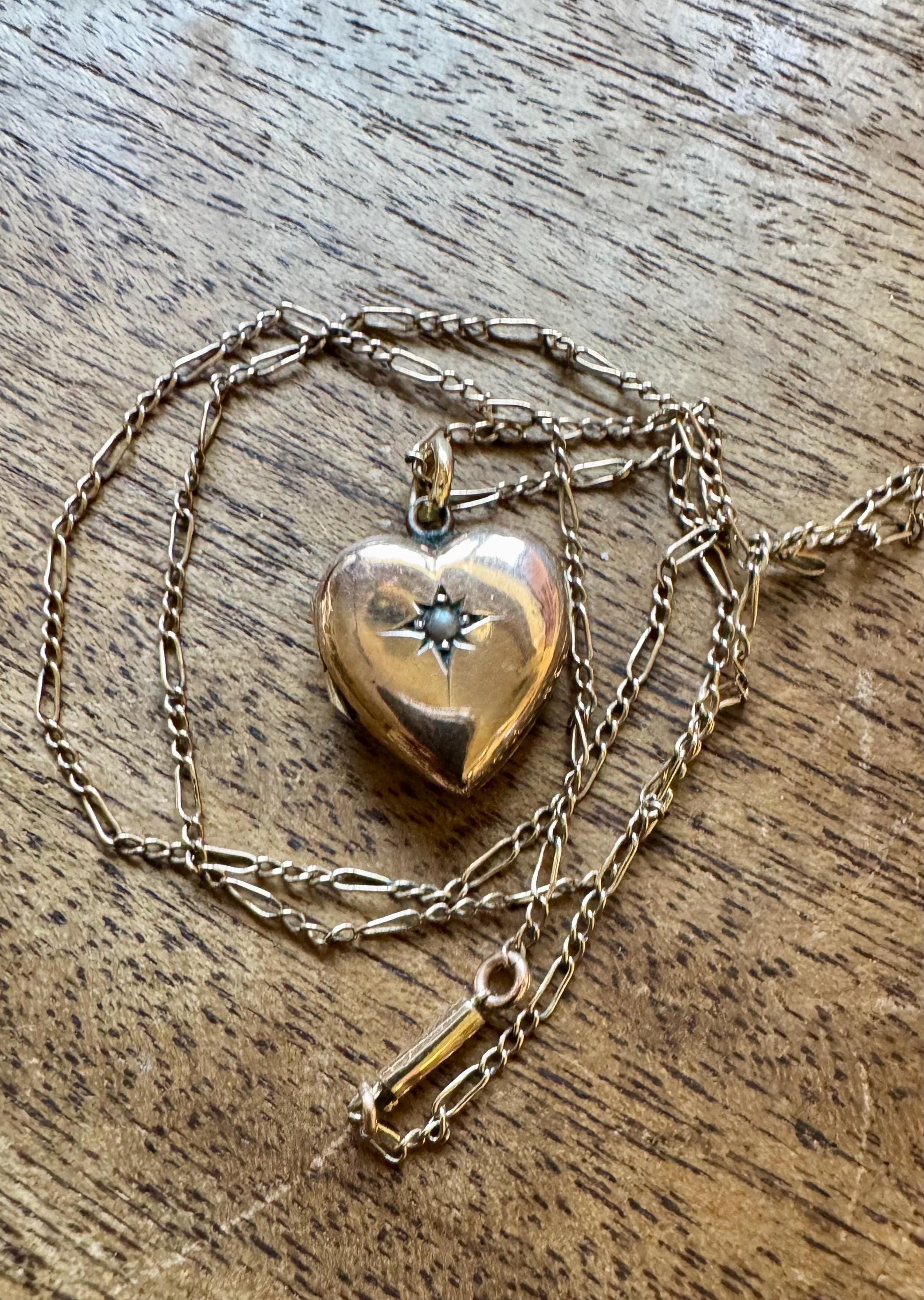 SOLD - do not buy! Solid 9K Gold Front Back Ornate VICTORIAN Artique HEART photo Locket with pearl, No Chain