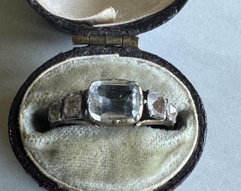 1700's GEORGIAN 5 stone Stuart Rock Crystal, Diamond Paste,  Rococo Era , Late 18th Century 12k Rose Gold COLLECTABLE, stackable ring
