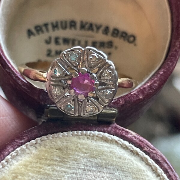 ART DECO 18K & Platinum *FRENCH* Pink Sapphire/ Ruby Diamond Ring - Floral Motif - Cluster ring- Petite Ring