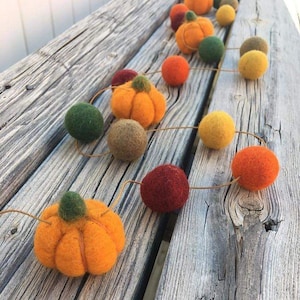 Handcrafted Fall Felt Ball Garland: Pumpkin & Wool Decor