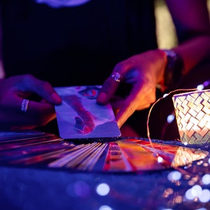 Descubra los misterios del amor, transforme su relación La lectura de tarot romántica definitiva Percepciones profundas y sinceras