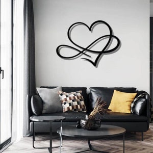 Infinity Heart Metal Wall Art: Minimalist Love Decor