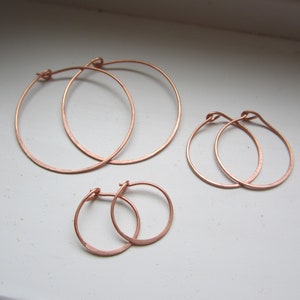 Medium Sweet n' Simple Copper Hoops 3/4 image 4