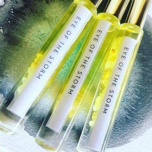 Calming Aromatherapy for Anxiety and Insomnia: Botanical Perfume Roll-On for Peace and Tranquillity