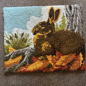 Vintage 70s Wall Decor Bunny Rabbit Wool Latch Hook Rug Cottagecore 24 x 30