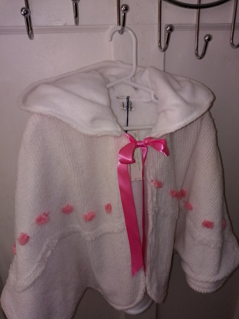 Girl/'s SALE Vintage Chenille and Fleece Reversible Hooded Cape