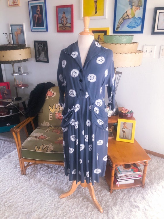 1940s Rayon Dress / 40s Rayon Print Day Dress